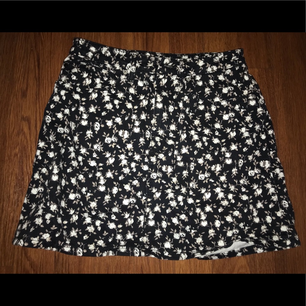 Calvin Klein High Waisted Black Floral Jean Skirt
